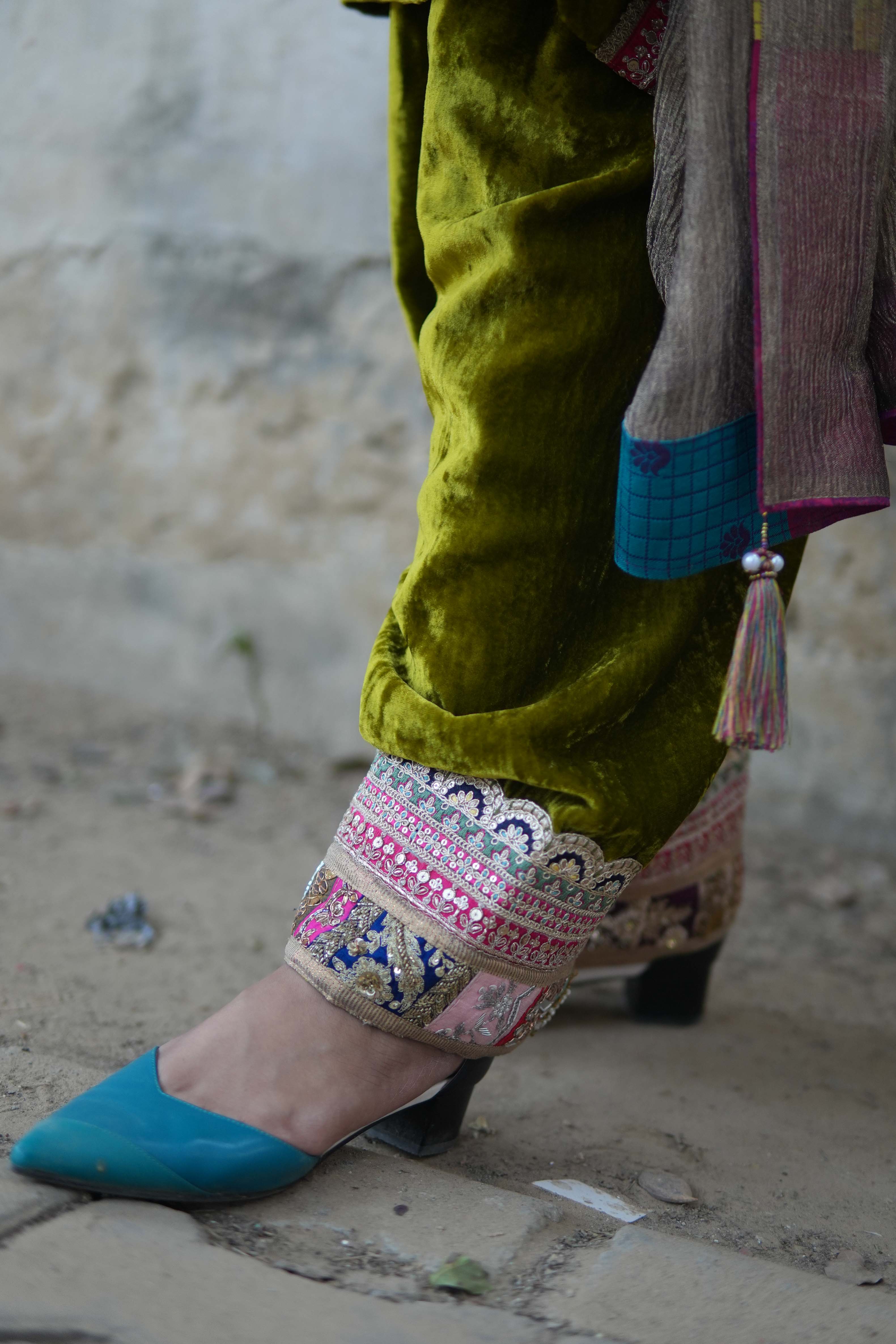 Khaas Dhoop Velvet Suit