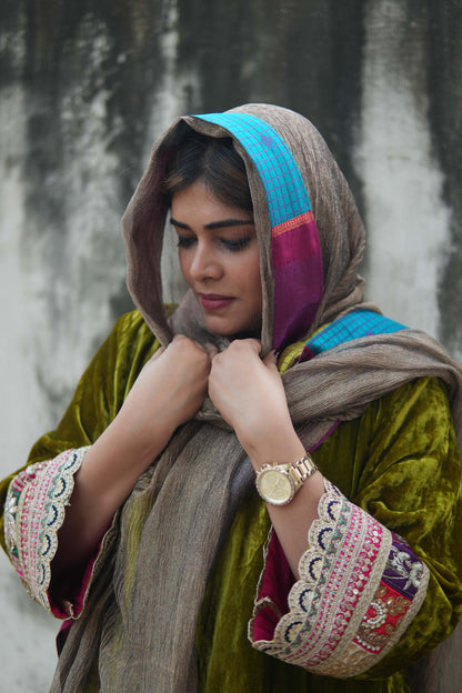 Khaas Dhoop Velvet Suit