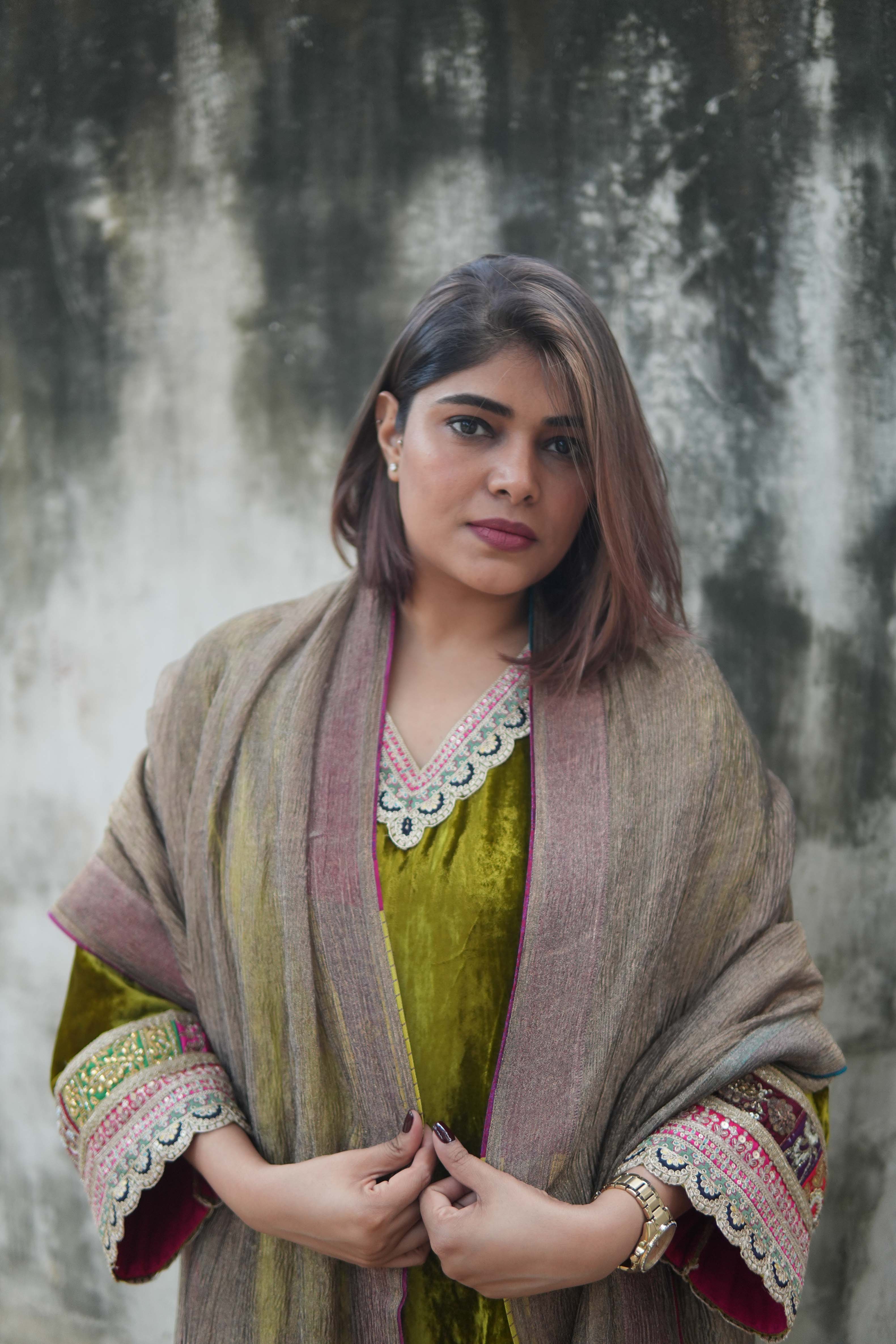 Khaas Dhoop Velvet Suit