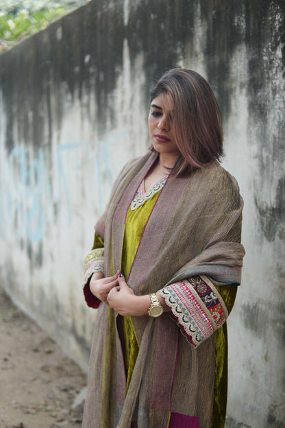 Khaas Dhoop Velvet Suit