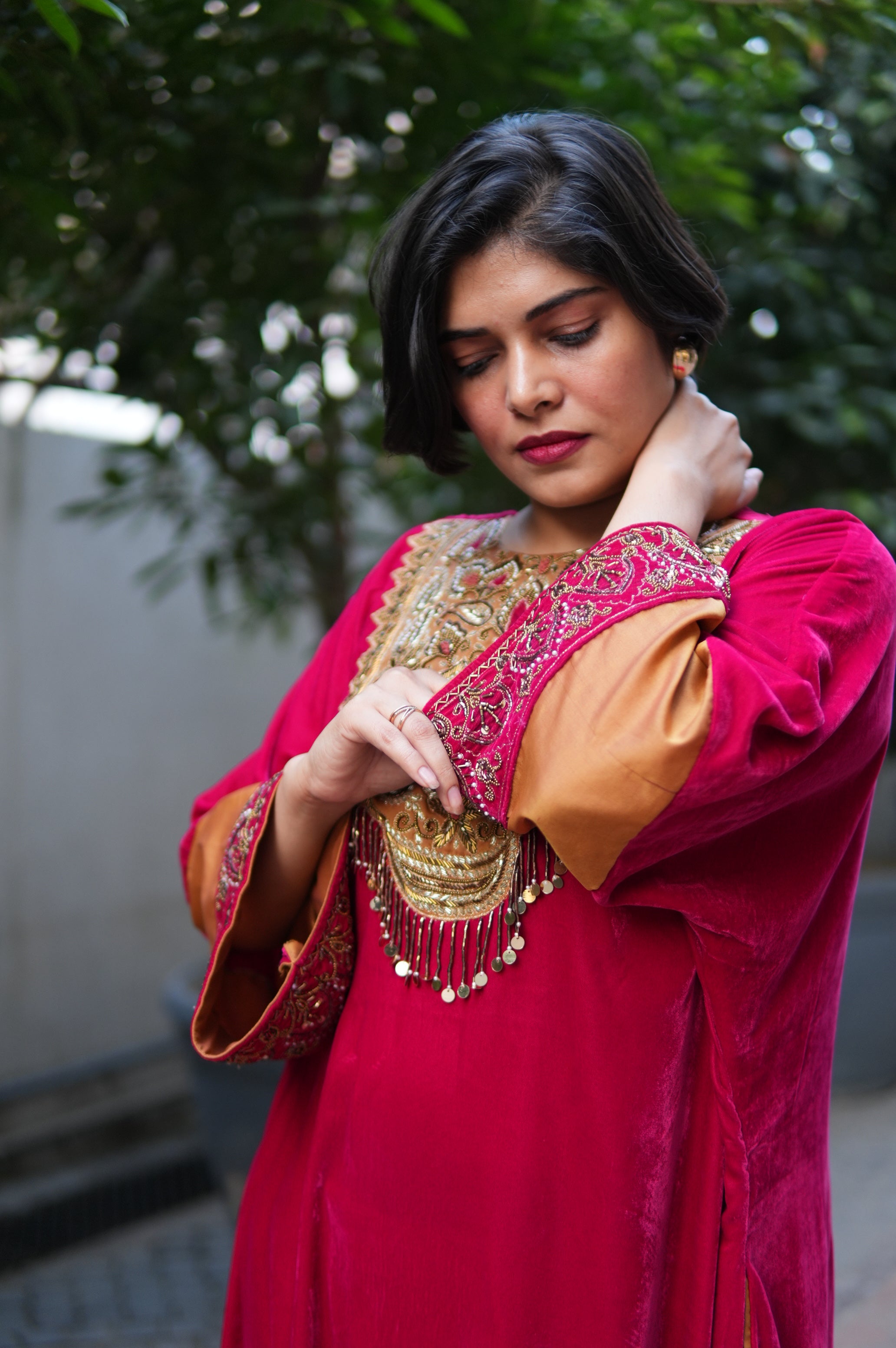 Raabta Fuschia Velvet Long Kurta and Pants