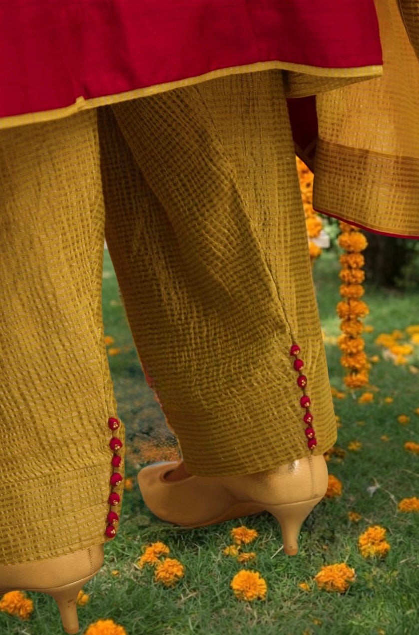 Raas Kamal Hand-Embroidered Kurta, Pants and Dupatta set