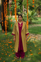 Vasantika Hand-Embroidered Overlay - Kurta Set - Chanderi - Detail Shot - Chidiyaa