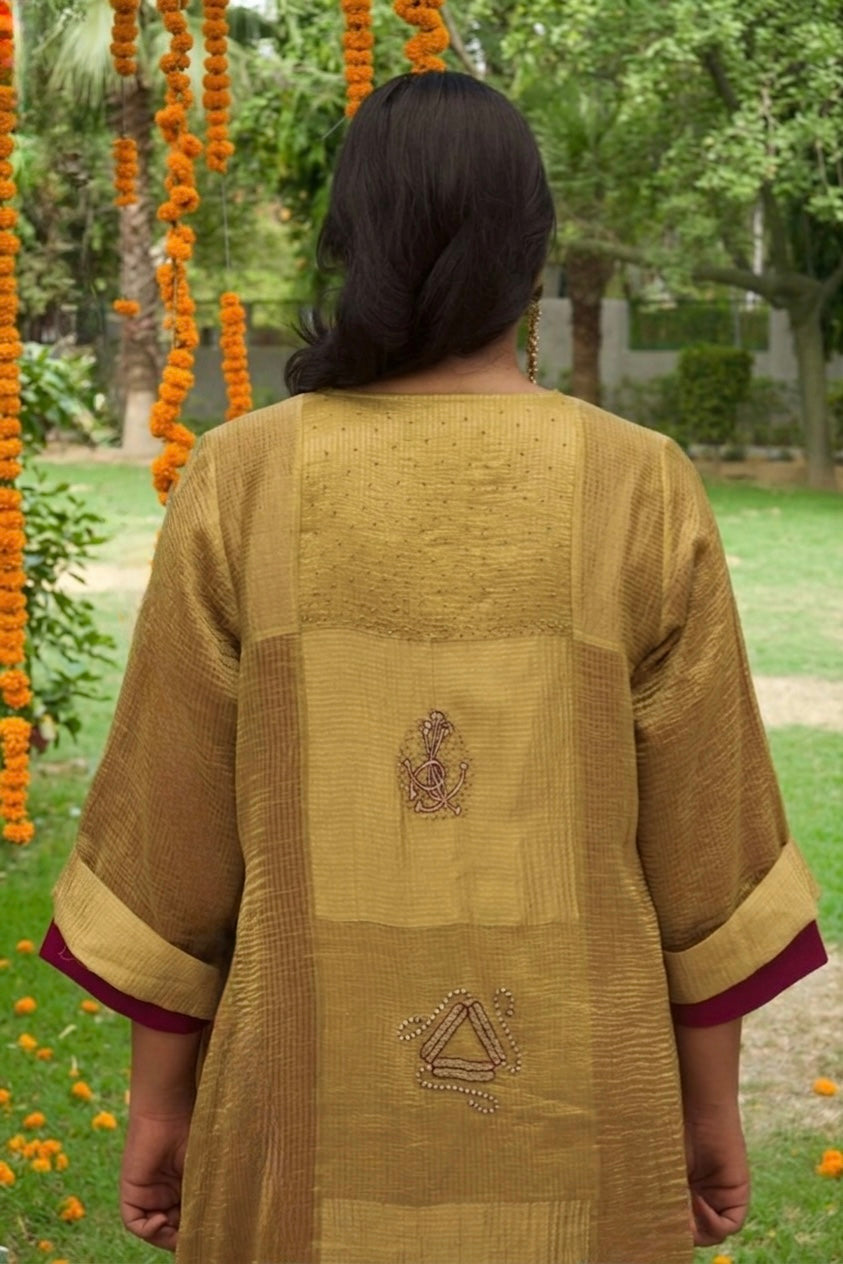 Vasantika Hand-Embroidered Overlay - Kurta Set - Chanderi - Model Wearing - Chidiyaa