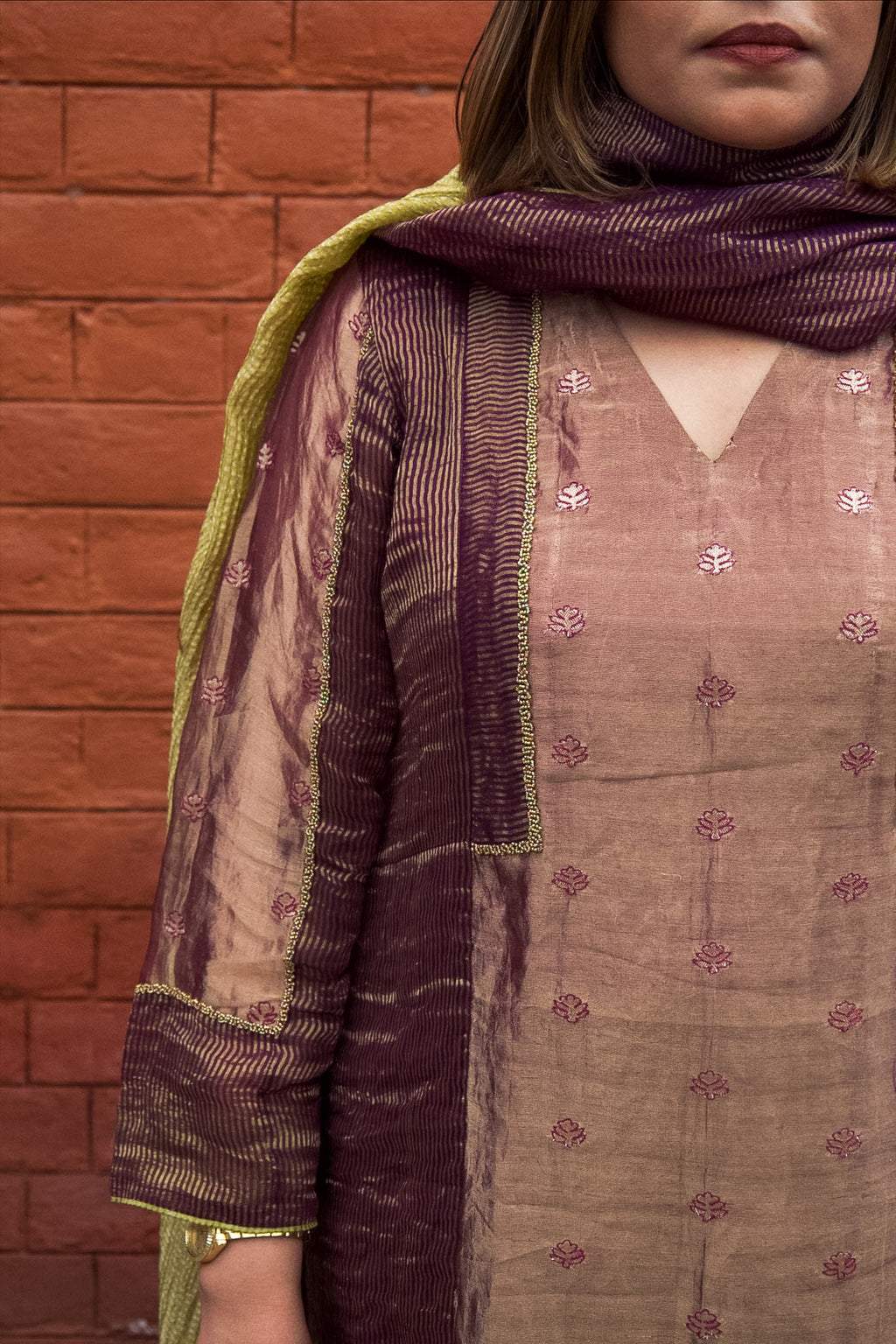 ANTARA Hand-Embroidered Pure Tissue Kurta, Pants and Dupatta Set