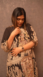 Trimurti Kalamkari Short Kurta and Pants Set