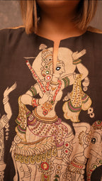 Trimurti Kalamkari Short Kurta and Pants Set