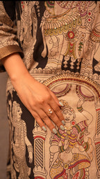 Trimurti Kalamkari Short Kurta and Pants Set